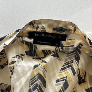 Bcbg maxazria yellow kimono style hawaiian top